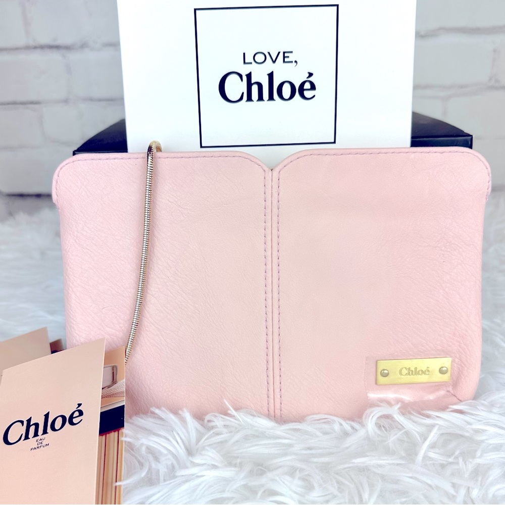 Chloe pink faux leather crossbody bag pouch from the beauty parfums
